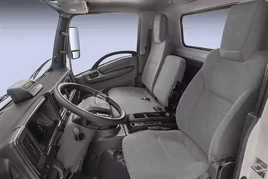 2026 Isuzu NRR Derate Standard Cab (Class 5 Diesel) - Image 12